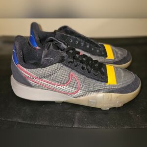 Nike Waffle Racer 2XBlack Solar Flare University Red (Women's)